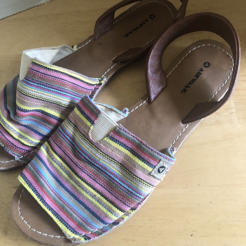 Airwalk Slingback Sandals Women's Size US 6.5 Multicolor Striped Canvas Peep-Toe